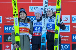 Nika Prevc gewinnt in Klingenthal