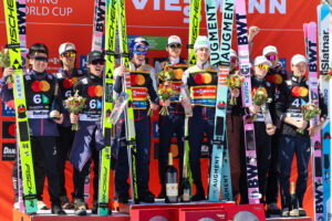 Saisonfinale im Teamspringen: Österreich siegt – Deutschland verpasst Podest