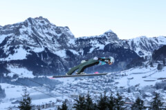 Johann André Forfang (NOR); Engelberg - Training & Qualifikation 17.12.21; Foto: Konstanze Schneider