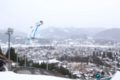 Lovro Kos (SLO); 70. Vierschanzentournee - Oberstdorf, Training & Qualifikation 28.12.21; Foto: Konstanze Schneider